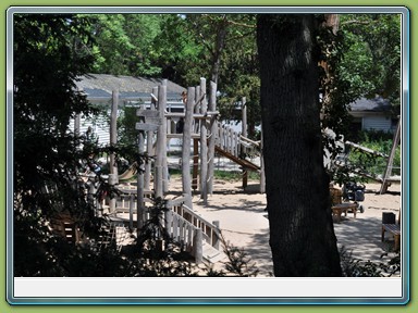 Spielplatz im Sch&ouml;nbusch
