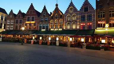 Markt, Br&uuml;gge