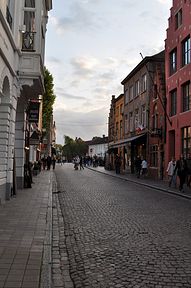 Br&uuml;gge