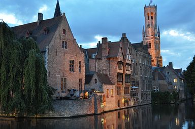 Rozenhoedkaai, Br&uuml;gge